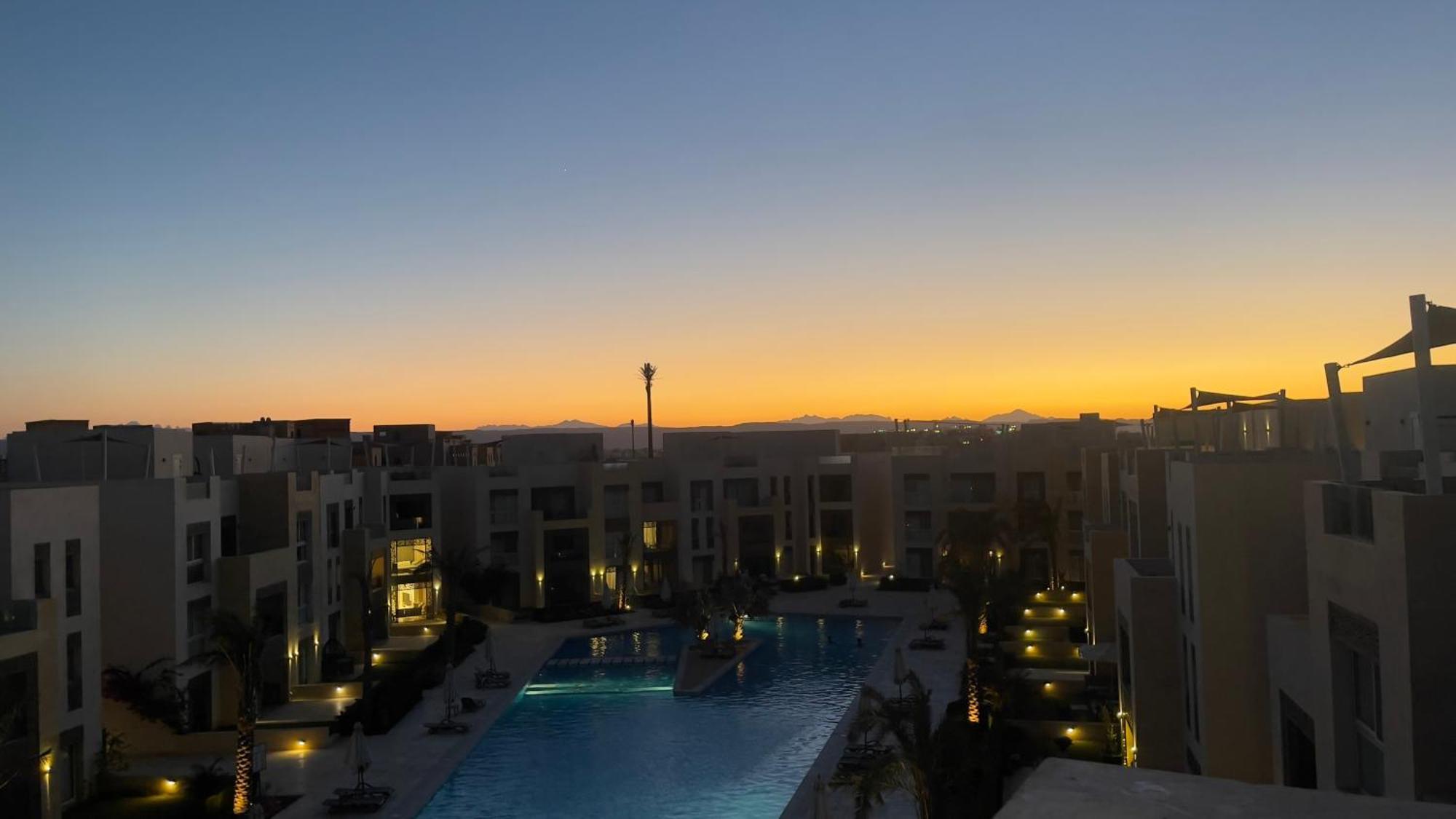 Mangroovy Seaview 2Br Beach And Pool Free Access Apartamento Hurghada Exterior foto